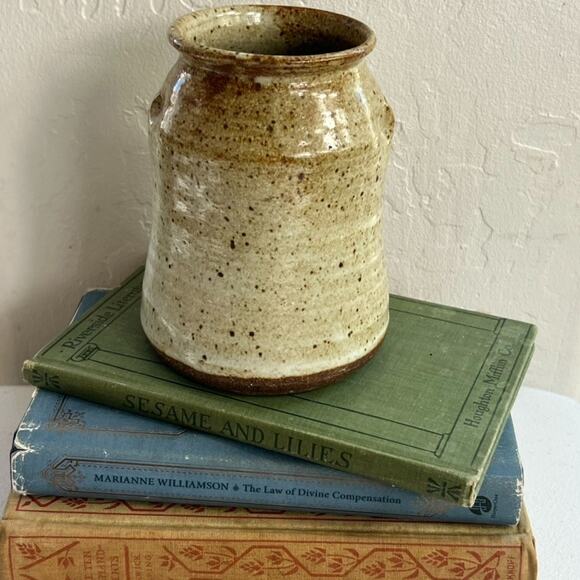 Studio Art Pottery Vase Speckled Glazed Brown Hand Thrown 5" - Picture 4 of 11